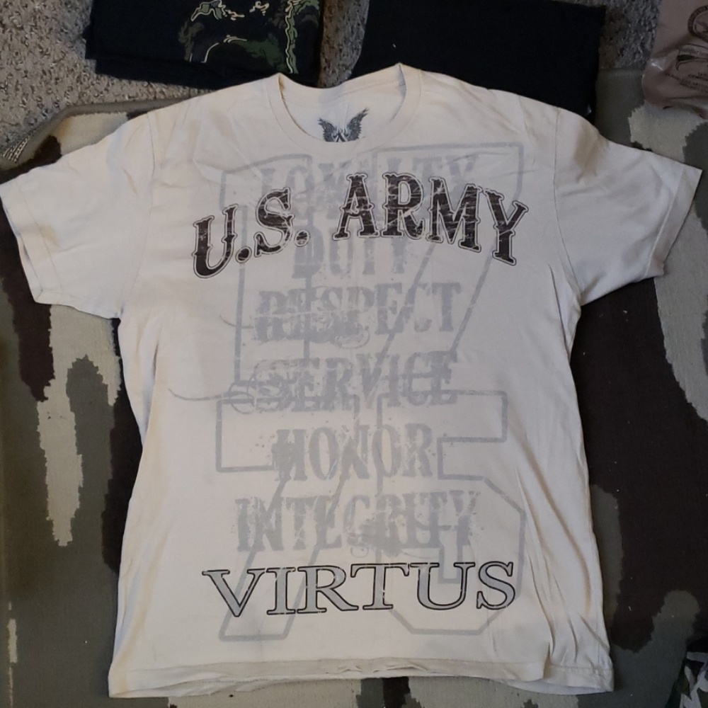 Army tshirt